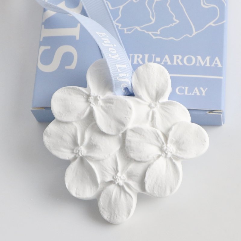 Stocked Wholesale Hydrangea Flower Scented Plaster Home Car Decoration Hanging Ceramic Flower Aroma Fragrance Oil Stone Diffuser