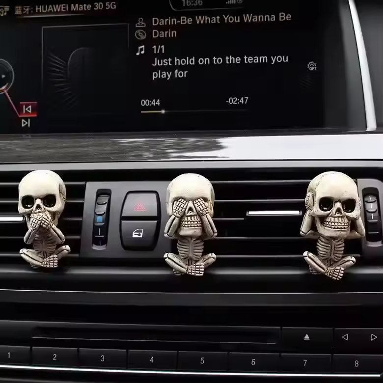 Skull Car Air Freshener Vent Clip for Car Accessories Interior Decoration Cute Goth Scent Diffuser