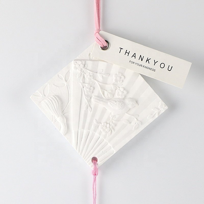 Chinese Style Home Decoration Car Wardrobe Air Freshener Hanging Scented Ceramic Aroma Plaster Fragrance Essential Oil Diffuser
