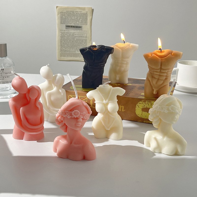 Exclusive for activity prize gift gift Valentine's Day creative modeling couple hug aromatherapy candle