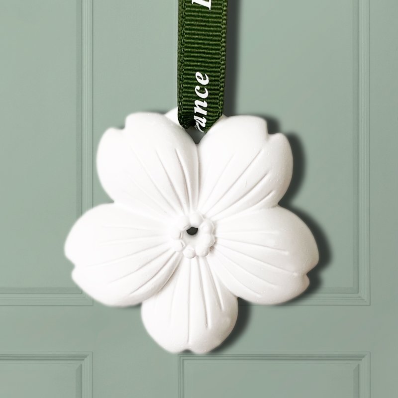 Small Cherry Blossom Hanging Fragrance Pendant Scented Ceramic Essential Oil Aroma Diffuser Stone Car Air Freshener