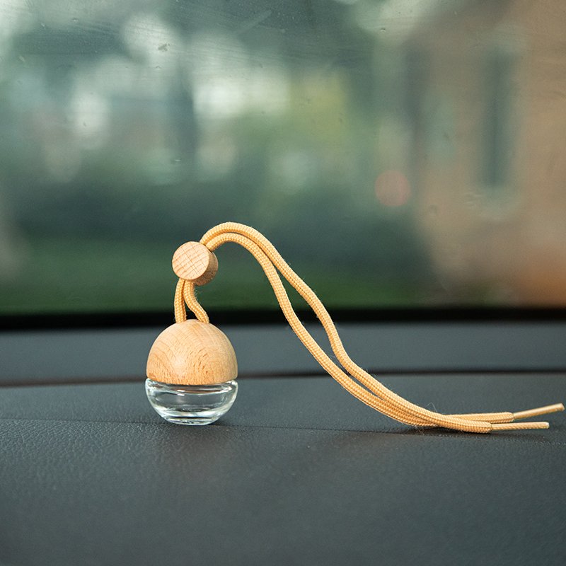 Spherical 6ML Car Pendant Fragrance Bottle Wang Cong Xiangdiya Essential Oil Perfume Windshield Placement