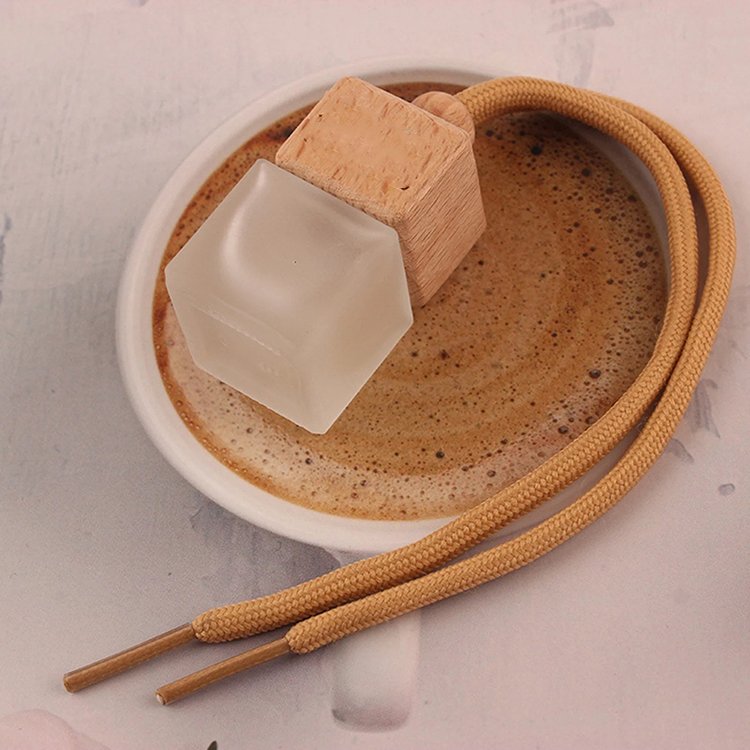 high quality square sharp frosted diffuser bottle wood empty car perfume hanging car air freshener aroma diffuser