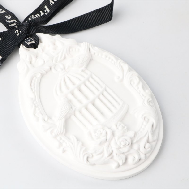 White Oval Birdcage Shaped Hanging Car Wardrobe Air Freshener Scented Ceramic Aroma Plaster Porcelain Fragrance Oil Diffuser