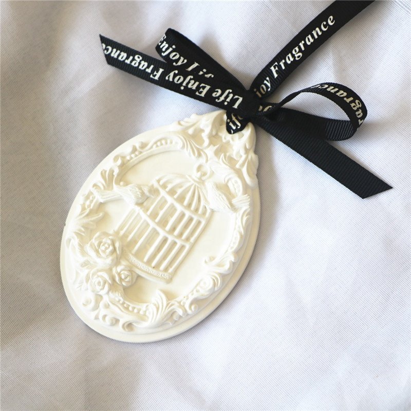 Home Car Decoration Wardrobe Air Freshener Scented Ceramic Aroma Fragrance Porcelain Flower Porcelain Essential Oil Diffuser