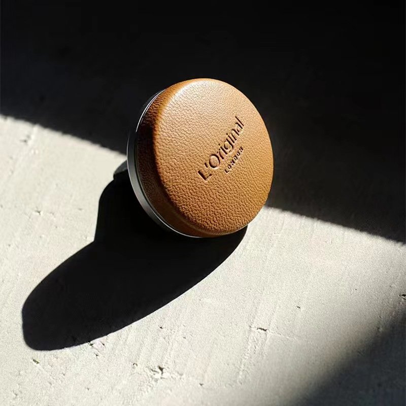 Luxury Solid Style Premium Alloy Car Vent Perfume Luxury Car Aromatherapy Diffuser Lavender Ocean Cologne Car Freshener