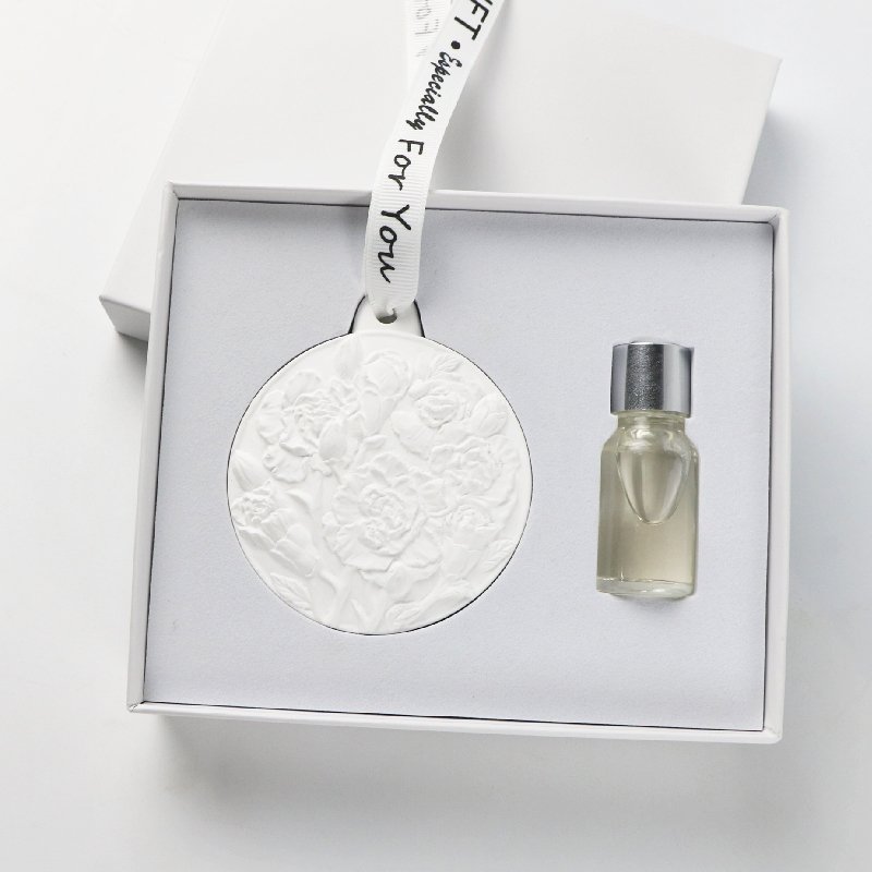 Stocked Wholesale Hanging Car Wardrobe Air Freshener Scented Ceramic Flower Fragrance Aroma Porcelain Essential Oil Diffuser
