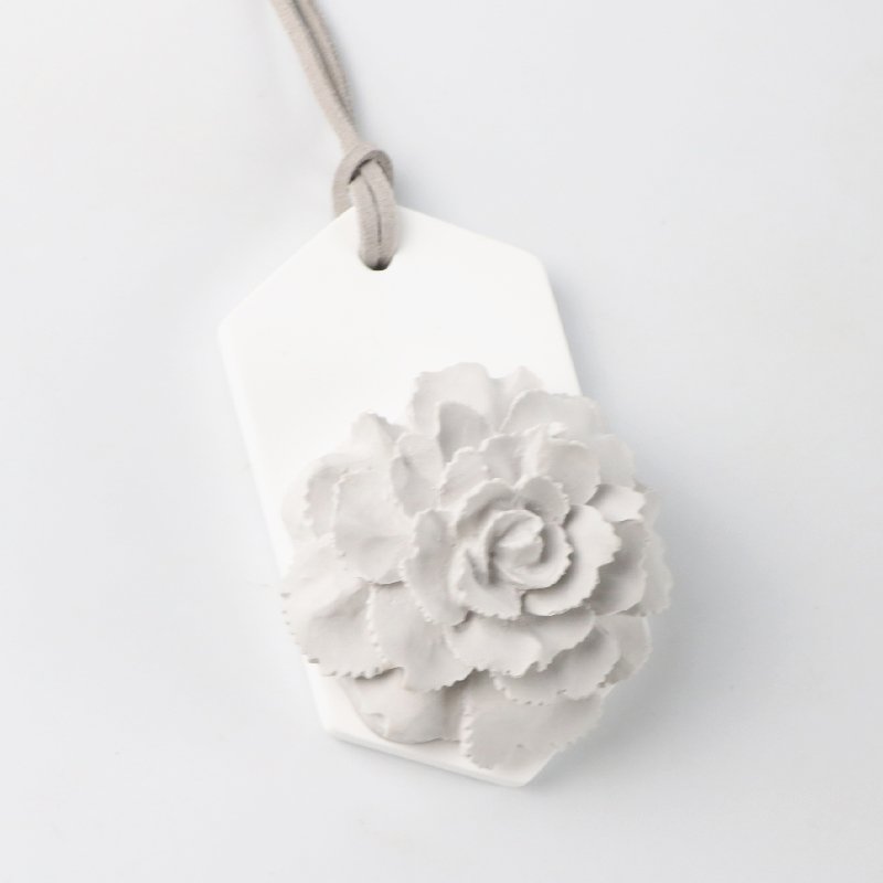 Home Fragrance Decoration Handmade Hanging Carnation Flower Air Freshener Scented Ceramic Aroma Porcelain Essential Oil Diffuser