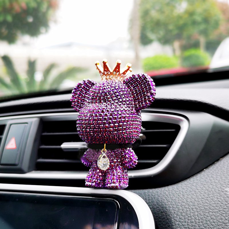 New color Car Aromatherapy Essential Oil Diffuser Diamond Locket Little bear Vent Clip style Car Air Freshener Perfume