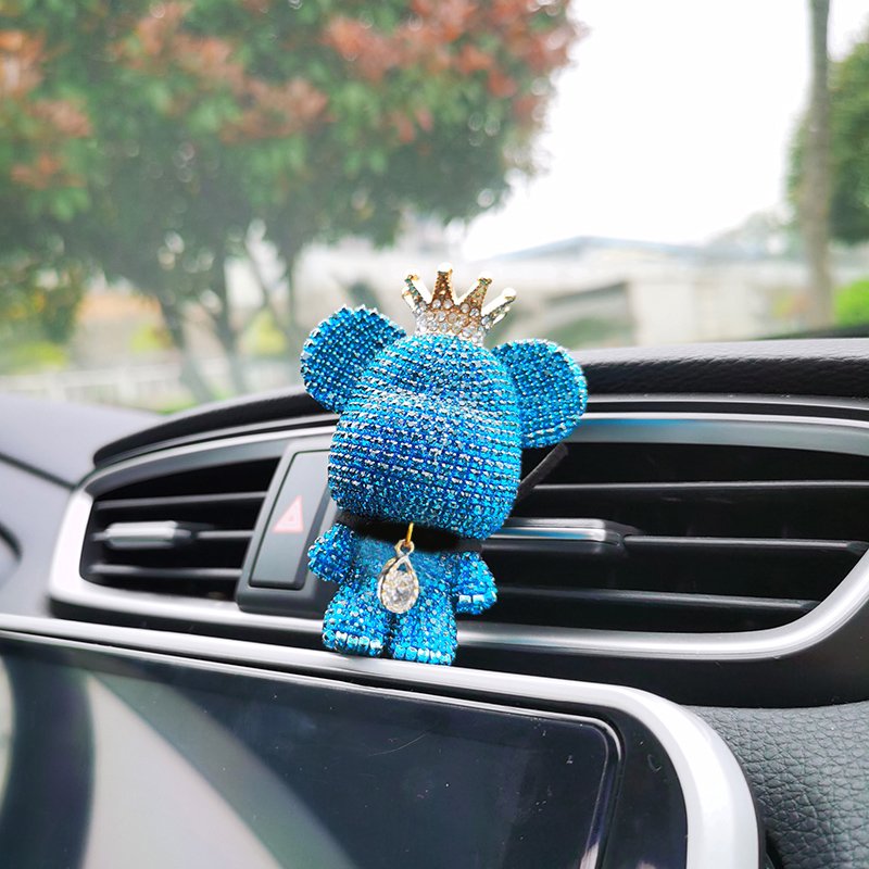 New color Car Aromatherapy Essential Oil Diffuser Diamond Locket Little bear Vent Clip style Car Air Freshener Perfume