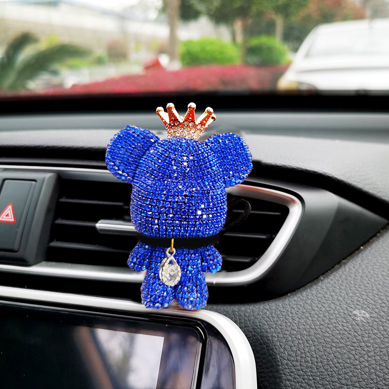 New color Car Aromatherapy Essential Oil Diffuser Diamond Locket Little bear Vent Clip style Car Air Freshener Perfume