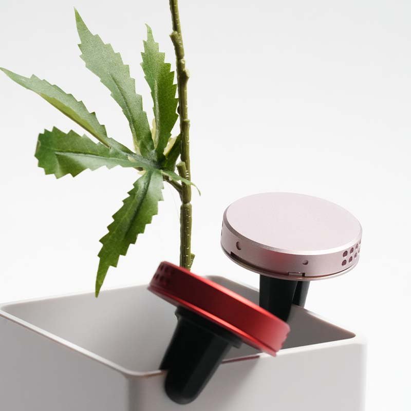 Customized logo Car Essential Oil Diffuser vent clip Portable Car Aromatherapy Vent Clip