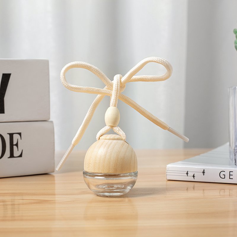 6ml Ball Shaped Car Empty Hanging Air Freshener Perfume Car Diffuser Bottles With Wooden Cap for Empty Hanging in Vehicle