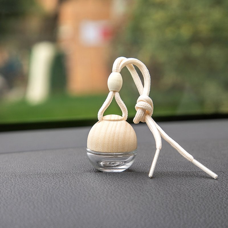 6ml Ball Shaped Car Empty Hanging Air Freshener Perfume Car Diffuser Bottles With Wooden Cap for Empty Hanging in Vehicle