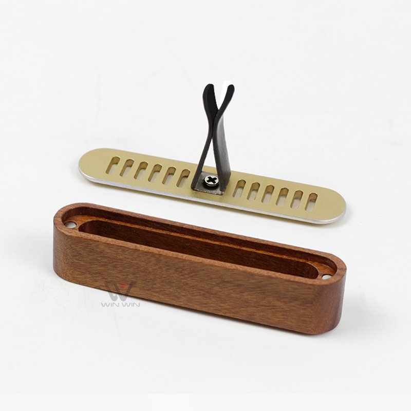 2024 Hot selling Car Interior Air Freshener Vent Clip Car Perfume Freshener Hanging Air Diffuser