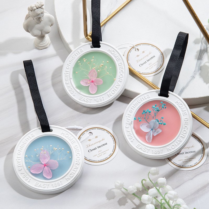 Gypsum aromatherapy wax piece wardrobe Fresh wardrobe household indoor fragrance tablet natural fragrance lasting fragrance