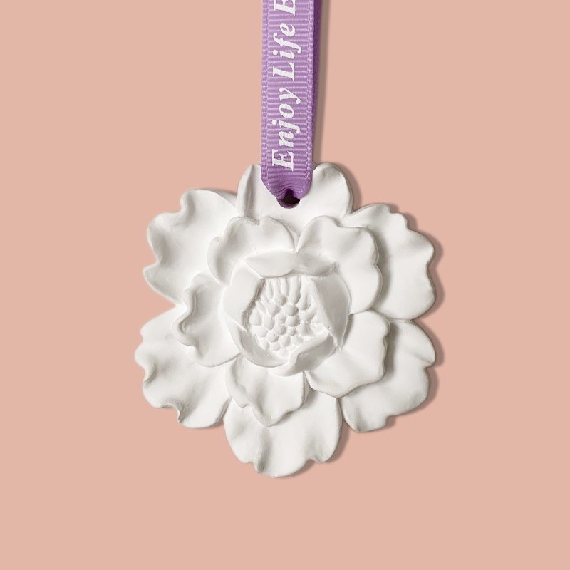 Wholesale Stocked Peony Flower Pendant Aromatherapy Scented Ceramic Aroma Porcelain Stone Essential Oil Fragrance Diffuser