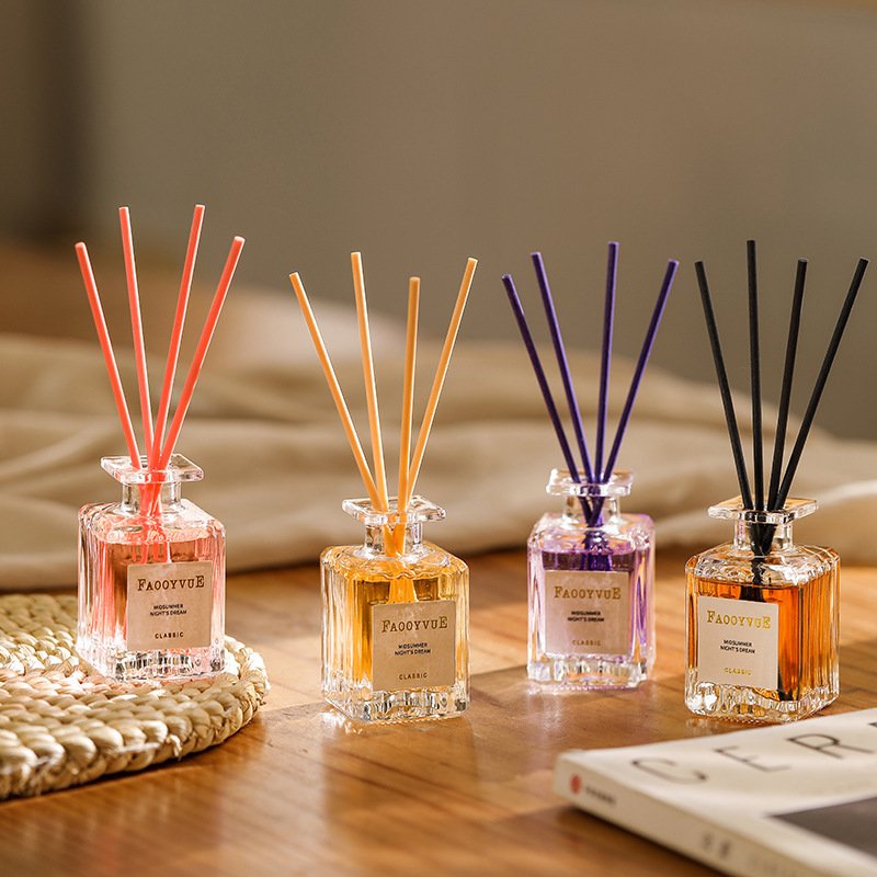 Hot Sale Home Decor Perfume Fragrance Natural Essential Oil Reed Diffuser With Aroma Stick