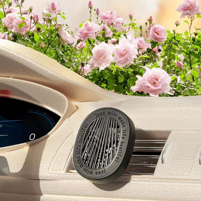 Hot sale long-lasting aromatherapy fragrance vehicle pendant decoration car interior vent clip perfume