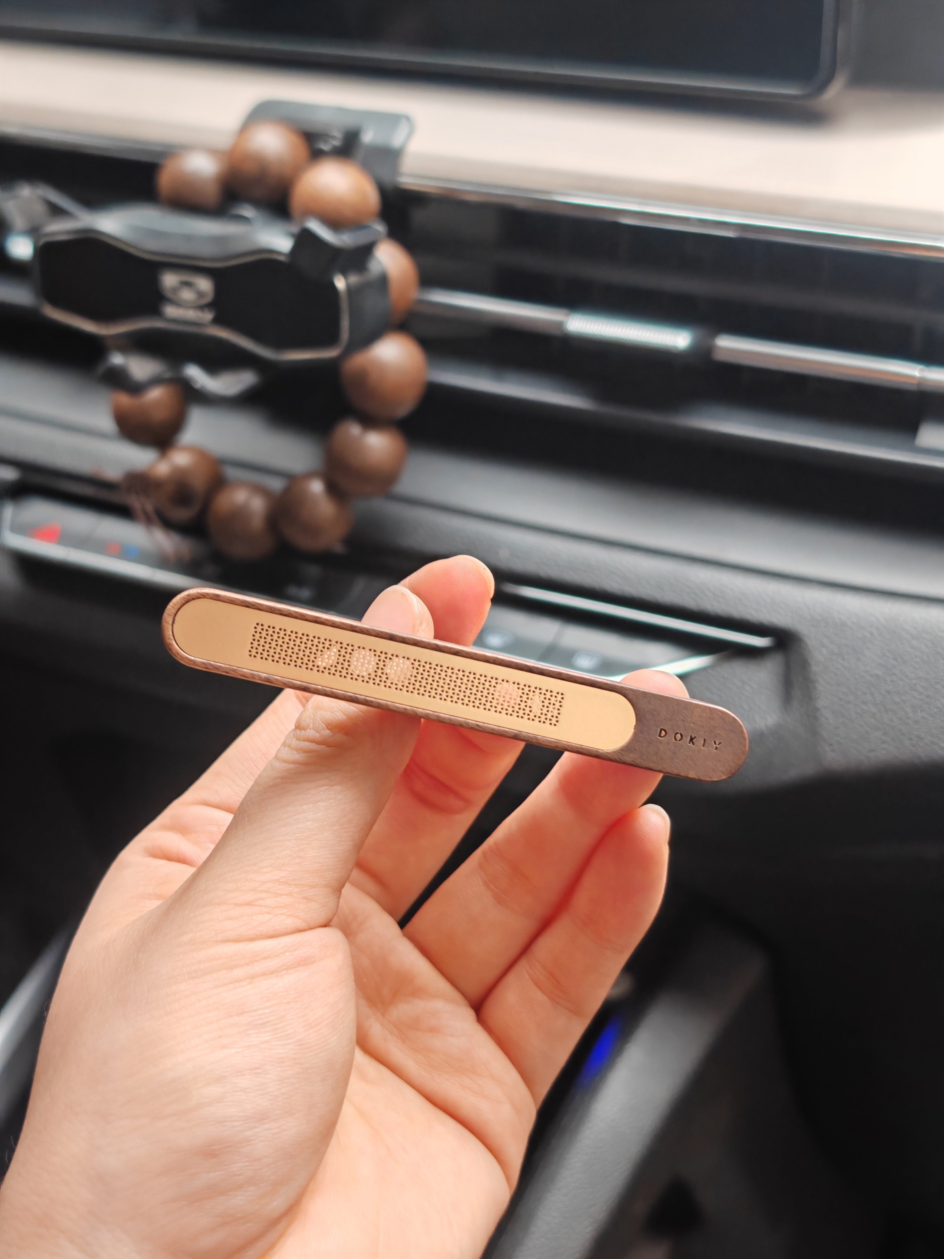 2024 Best luxury car air freshener car accessories car vent air fresher