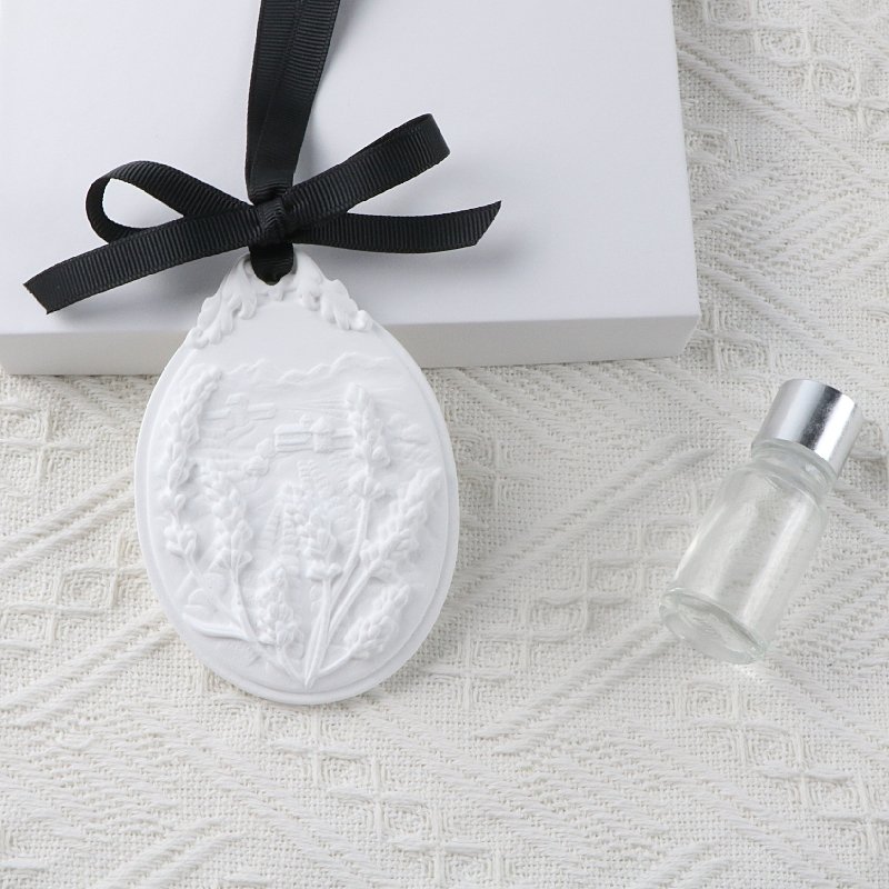 Oval Lavender Flower Aroma Plaster Pendant Hanging Scented Ceramic Round Fragrance Stone Essential Oil Diffuser