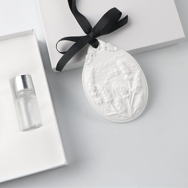 Oval Lavender Flower Aroma Plaster Pendant Hanging Scented Ceramic Round Fragrance Stone Essential Oil Diffuser