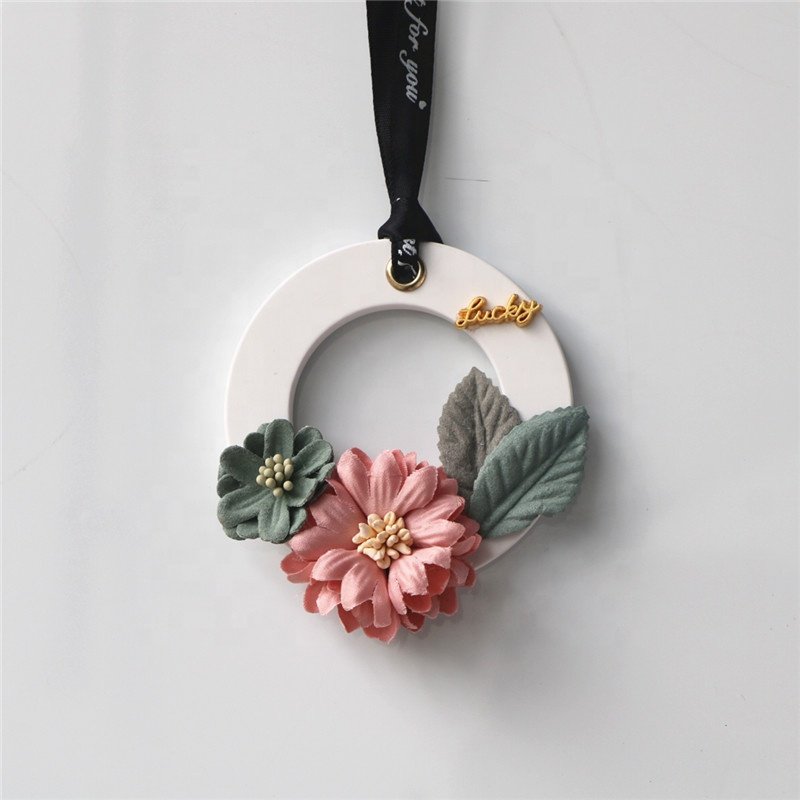 Round Ring White Plaster Scented Hanging Air Freshener Ceramic Aroma Stone Porcelain Flower Essential Oil Fragrance Diffuser