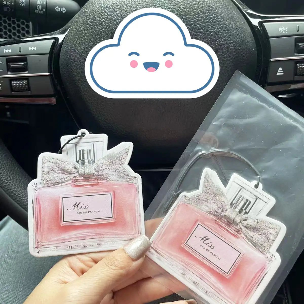Wholesale custom low price luxury perfume bottle scent hanging paper car air freshener