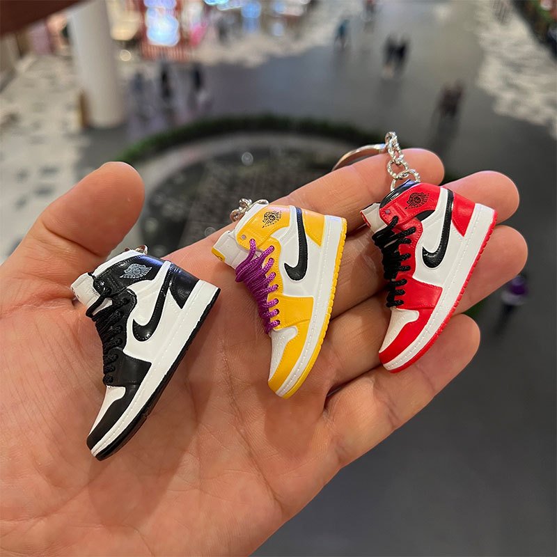 New Design Luxury Interior Vehicle Perfume Diffuser Vent Clip Diffuser Car Air Freshener for Cars High-end Packaging In Stock