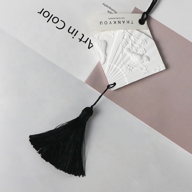 Stocked Chinese Style Hanging Car Wardrobe Air Freshener Scented Ceramic Aroma Porcelain Fragrance Essential Oil Diffuser