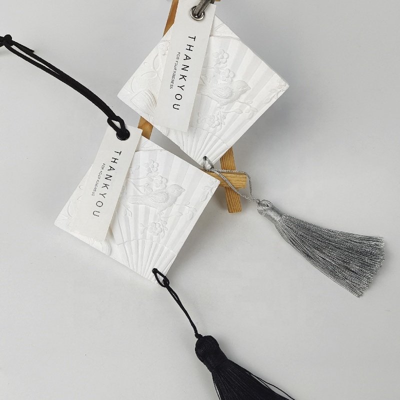 Stocked Chinese Style Hanging Car Wardrobe Air Freshener Scented Ceramic Aroma Porcelain Fragrance Essential Oil Diffuser
