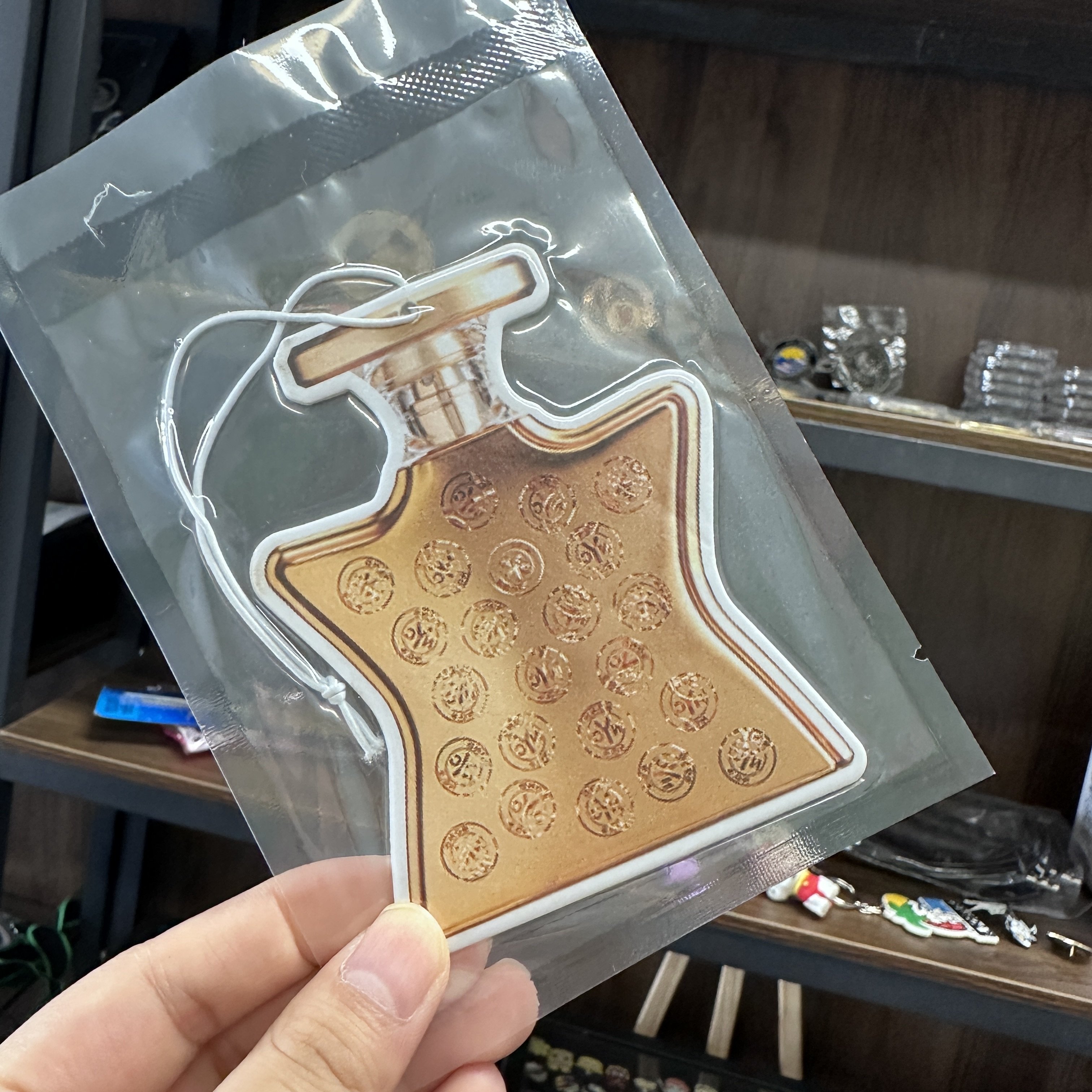 Hot sale perfume custom logo car hanging packaging card hanging car air freshener with logo