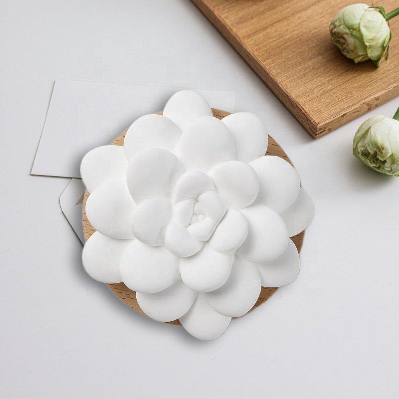 Stocked Wholesale Car Air Freshener Wooden Base Scented Ceramic Aroma Plaster Flower Home Fragrance Essential Oil Diffuser