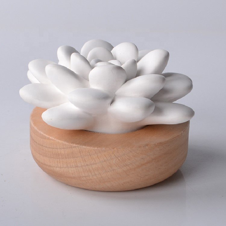 Stocked Wholesale Car Air Freshener Wooden Base Scented Ceramic Aroma Plaster Flower Home Fragrance Essential Oil Diffuser