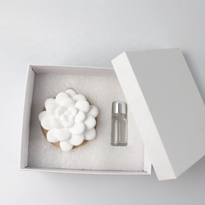 Stocked Wholesale Car Air Freshener Wooden Base Scented Ceramic Aroma Plaster Flower Home Fragrance Essential Oil Diffuser