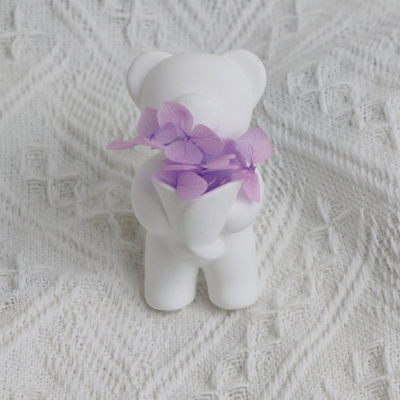 Cute bear shaped household car decoration fragrant ceramics fragrant gypsum essential oil diffuser Air freshener