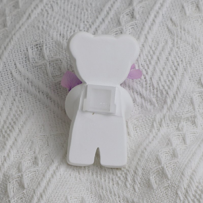 Cute bear shaped household car decoration fragrant ceramics fragrant gypsum essential oil diffuser Air freshener