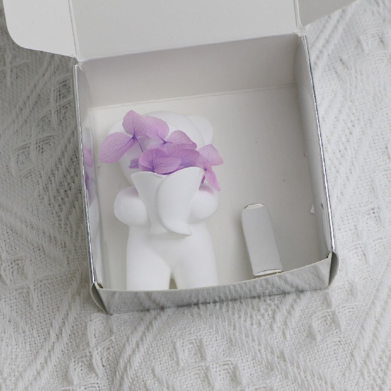 Cute bear shaped household car decoration fragrant ceramics fragrant gypsum essential oil diffuser Air freshener