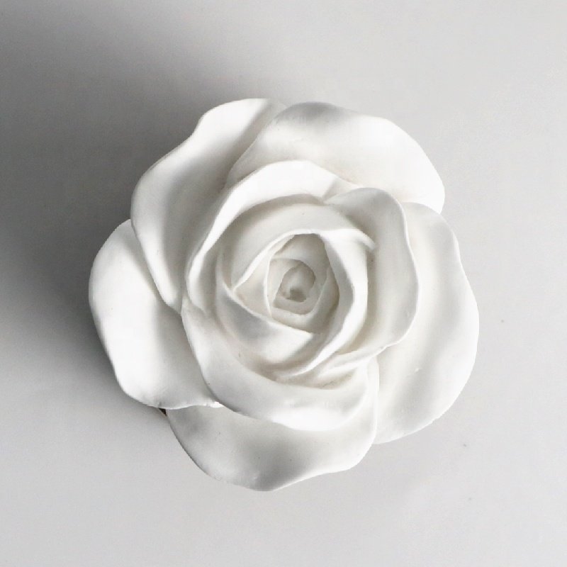 FinRu Wooden Base Essential Oil Scented Ceramic Flower Perfume Fragrance Diffuser Car Decoration Aroma Diffuser Air Freshener