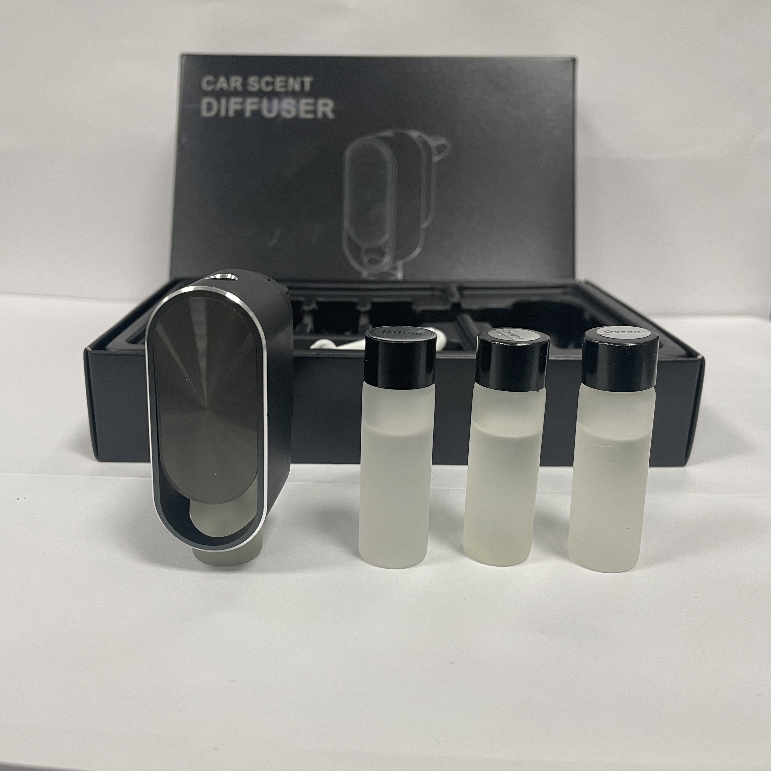 Luxury Car Fragrance Aroma Diffuser Smart Automatic Spray Wireless Car Freshener Vent Clip Car Freshener