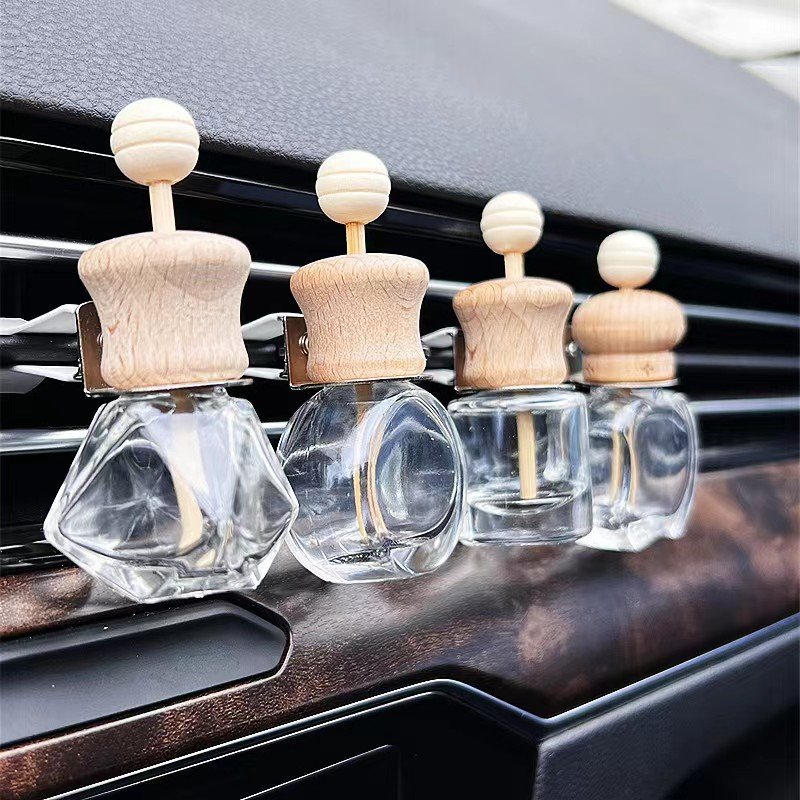 Luxury Wooden Cap Glass Vent Perfume Diffuser Bottle Car Air Freshener Vent with Special Shape Fragrance Capacity