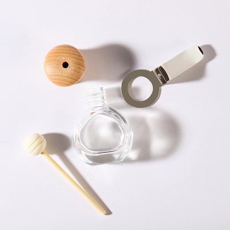 Luxury Wooden Cap Glass Vent Perfume Diffuser Bottle Car Air Freshener Vent with Special Shape Fragrance Capacity