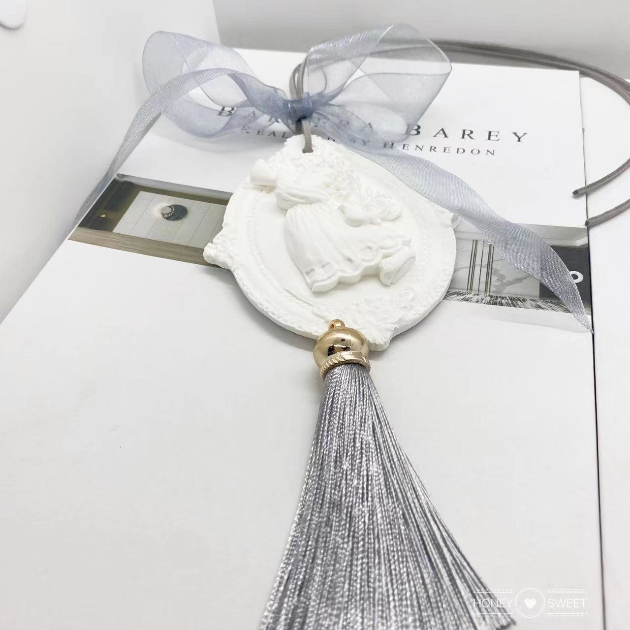 Gypsum ceramic floral air freshener Car interior scent Stone vent essential oil diffuser