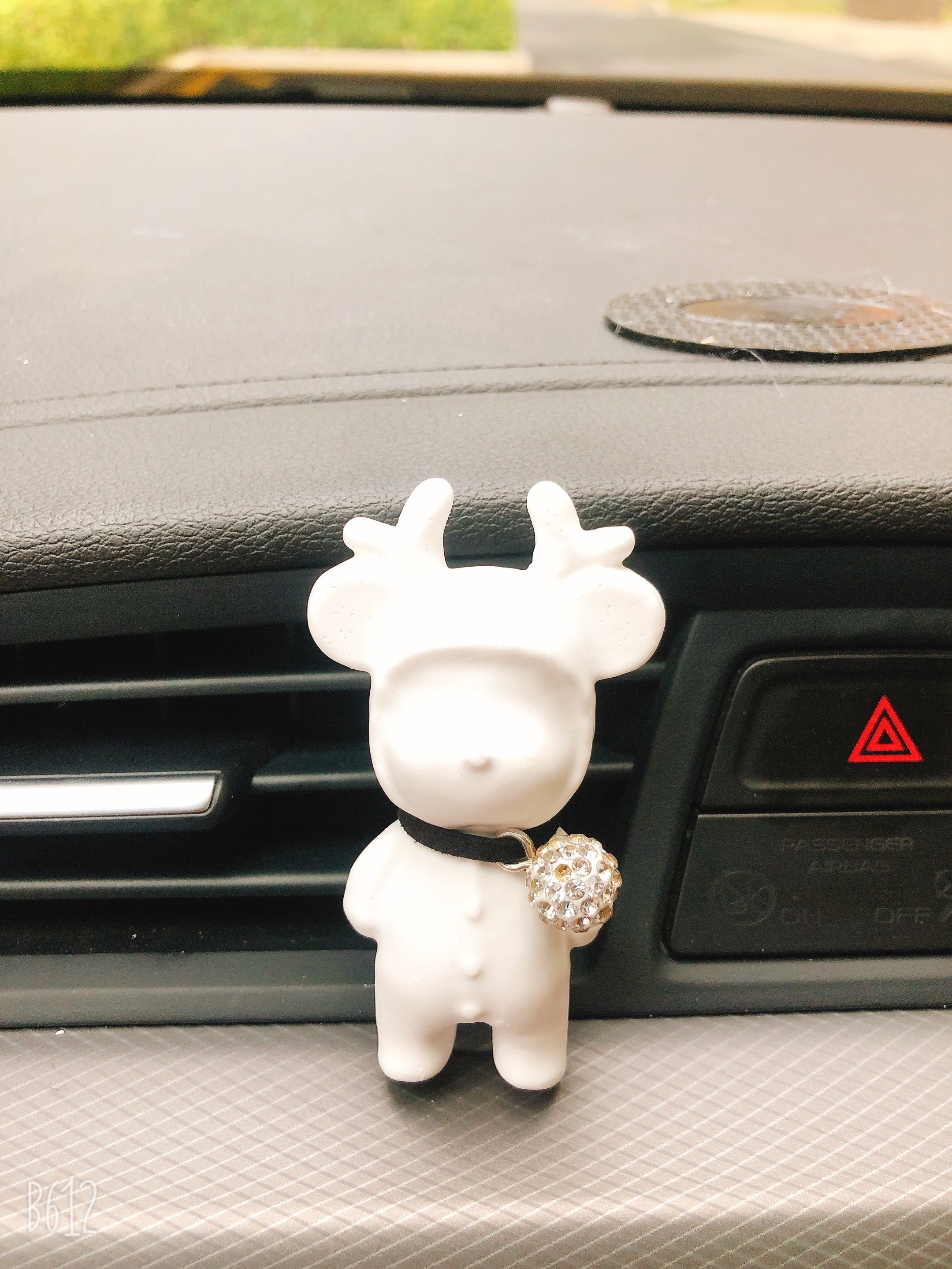 Wholesale Car Air Conditioner Vent Clip Air Fresh perfume Diffuser Cute Animal Shape Ceramic Fragrance