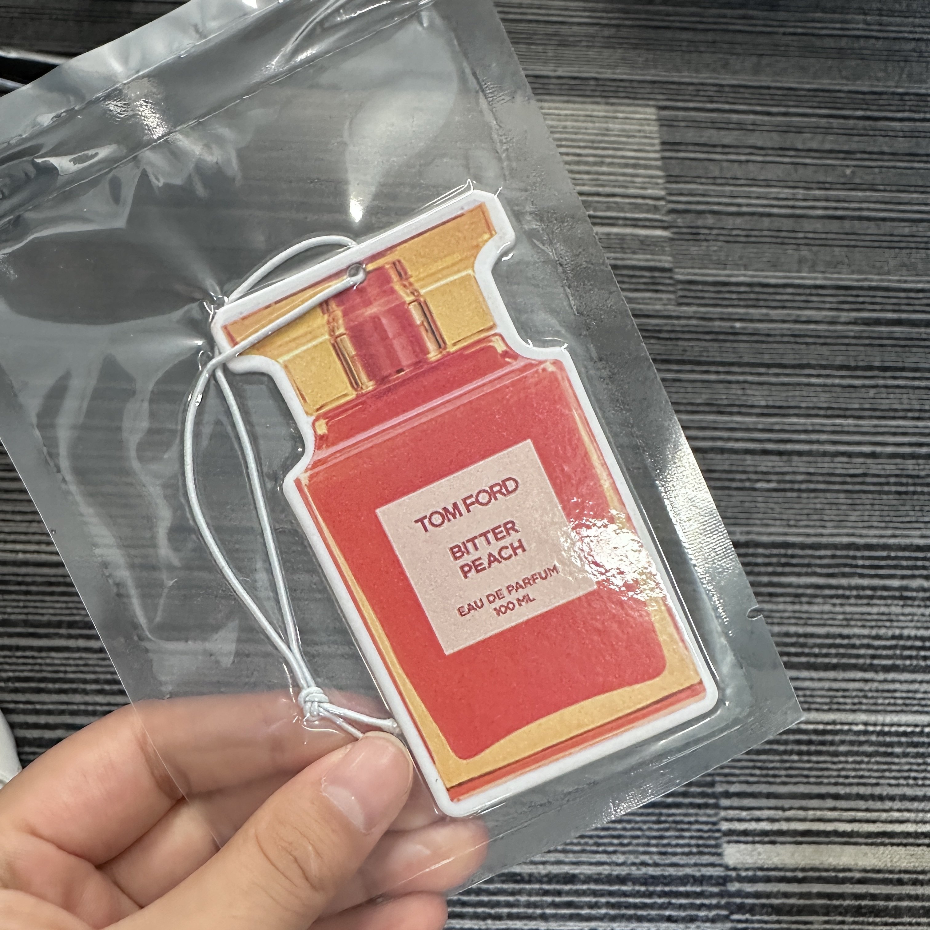 Odm Oem printed shape perfume paper car perfume strong scented bottle color air freshener custom