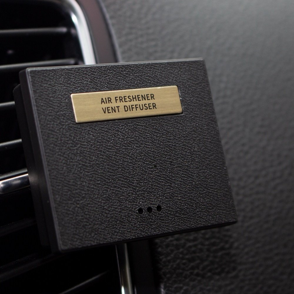 2023 New Design Latest Arrival Car Air Freshener Vent Clip Aroma Diffuser For Car/Fan Outlet Air refreshing private label custom