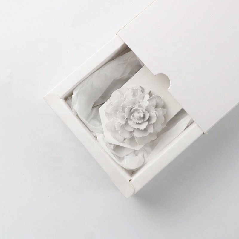 Home Wardrobe Hanging Car Air Freshener Aromatherapy Handmade Ceramic Flower Aroma Porcelain Plaster Fragrance Oil Diffuser