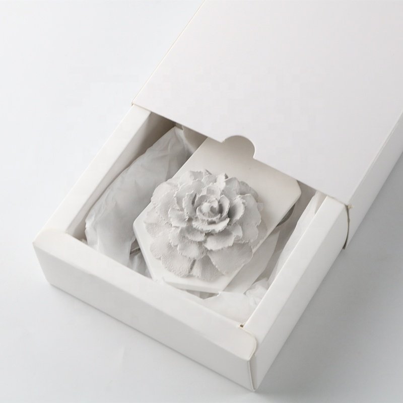 Home Wardrobe Hanging Car Air Freshener Aromatherapy Handmade Ceramic Flower Aroma Porcelain Plaster Fragrance Oil Diffuser