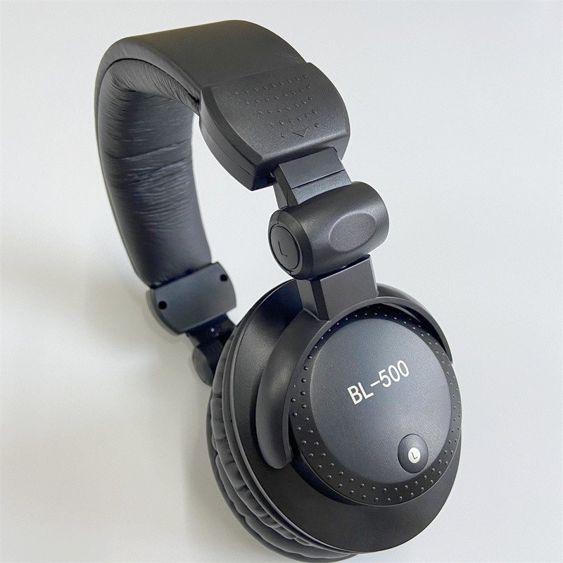 DJ use studio headphones studio interface audio TV silent disco headphone and transmitter silent disco headphones