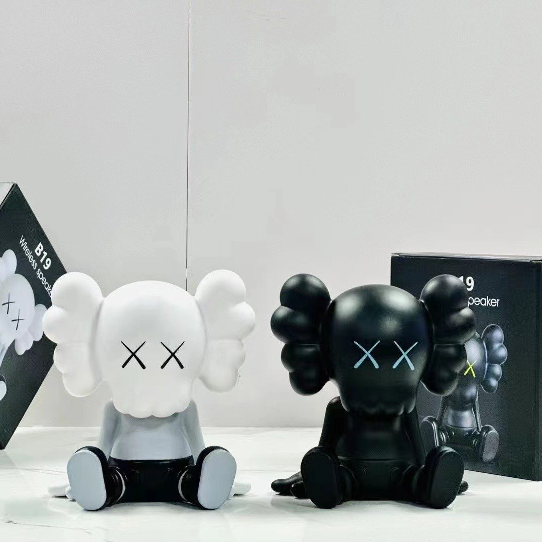 Violent Bear Bluetooth Speaker Sitting Violent Bear Audio Wireless Portable Fashion Accessories Live Burst Audio